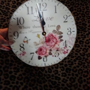 Shabby Chic Clock